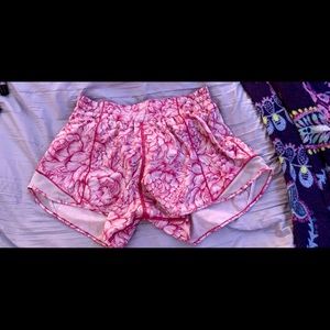 lululemon hotty hot shorts